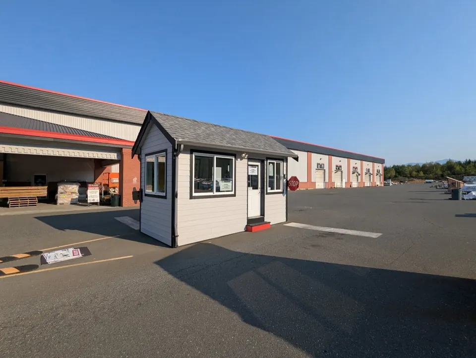 Yard office and long commercial building